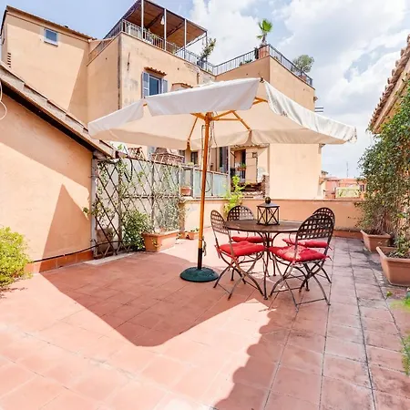 Daire Romantic House With Terrace